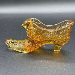 Vintage Fenton Amber Slipper Daisy & Button Cat Head Glass Holder 5.5 in.